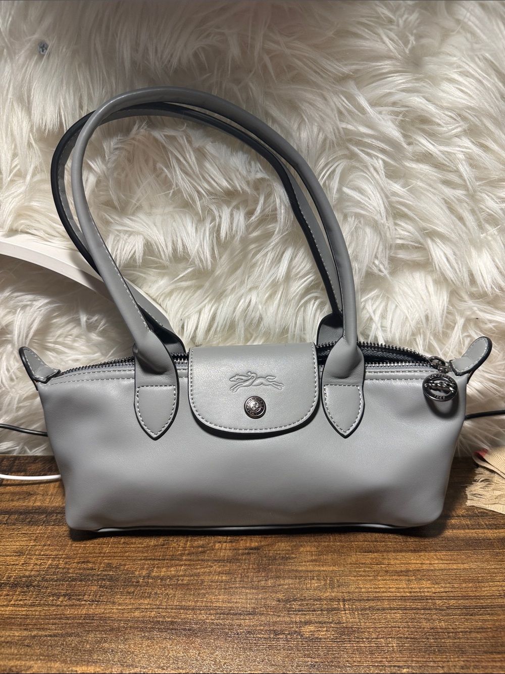 Longchamp Light Gray Leather Shoulder Bag